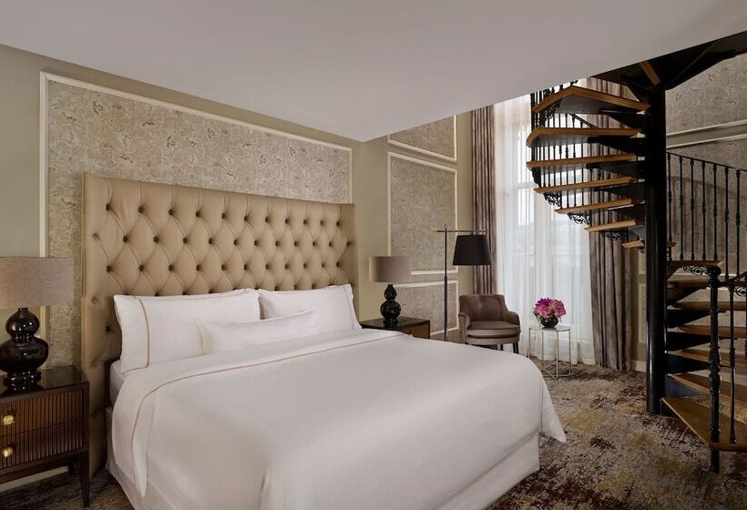 סוויטה נשיאותית, The College Green Dublin Hotel, Autograph Collection