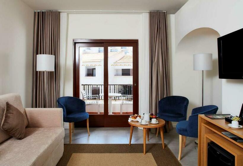 Номер Deluxe Вид на Бассейн, Tivoli Lagos