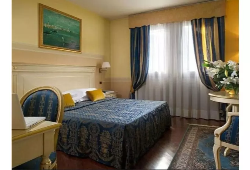 ジュニアスイート, Villa Pace Park Hotel Bolognese
