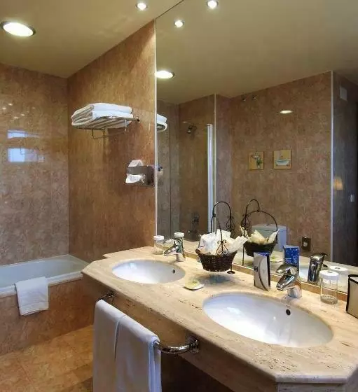 اتاق استاندارد, Vincci Ciudad de Salamanca