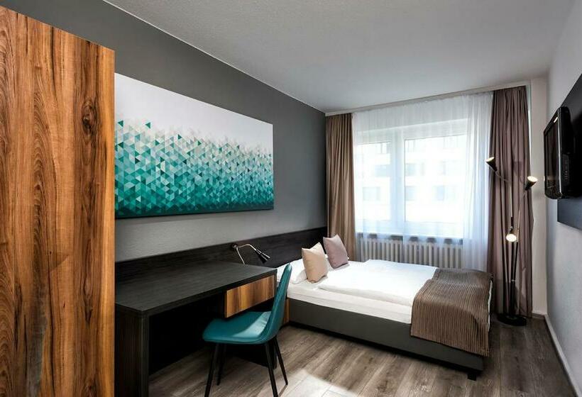 اتاق استاندارد یک نفره, Mark Apart