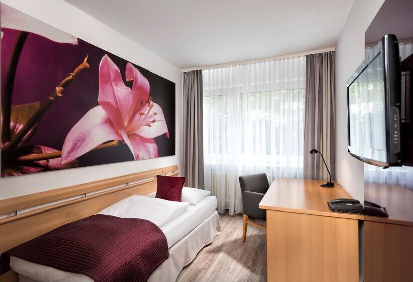 اتاق استاندارد یک نفره, Mark Apart