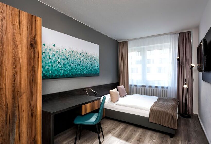 اتاق استاندارد یک نفره, Mark Apart