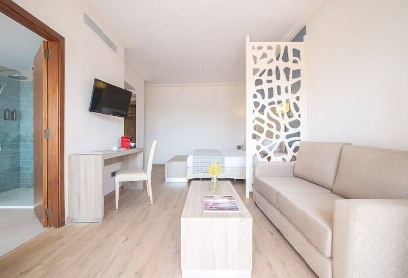 غرفة قياسية مزوَّدة بتراس, Menorca Binibeca   Adults Only  By Pierre & Vacances Premium