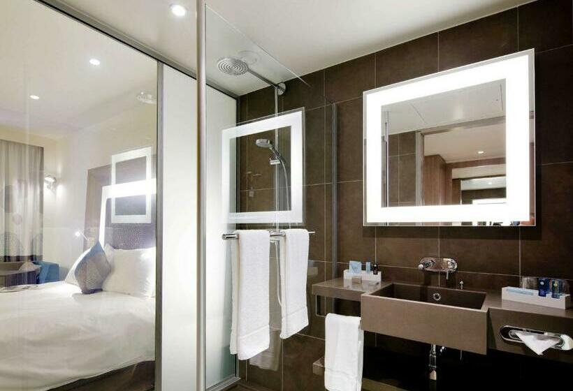 标准间, Novotel London Tower Bridge