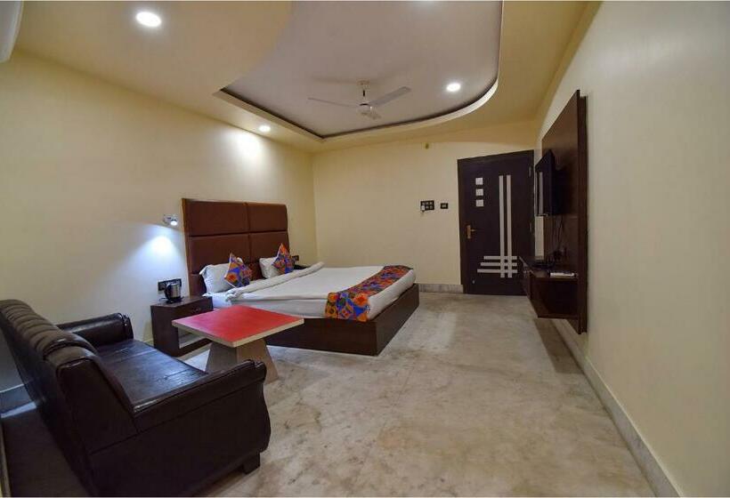 行政三人间, Fabhotel Red Rose   Nr Iit Guwahati