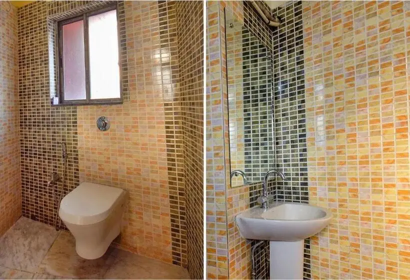 デラックスルーム, Fabhotel Red Rose Nr Iit Guwahati