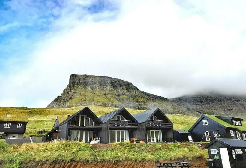 海の見える1ベッドルームアパートメント, Gásadalur Apartments @ World Famous Waterfall