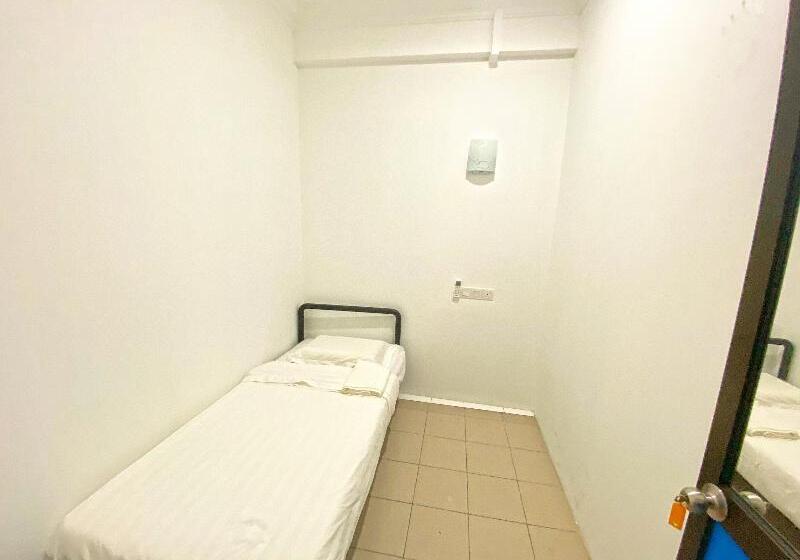 חדר סטנדרט יחיד, Spot On 90077 Cherry's Lodge