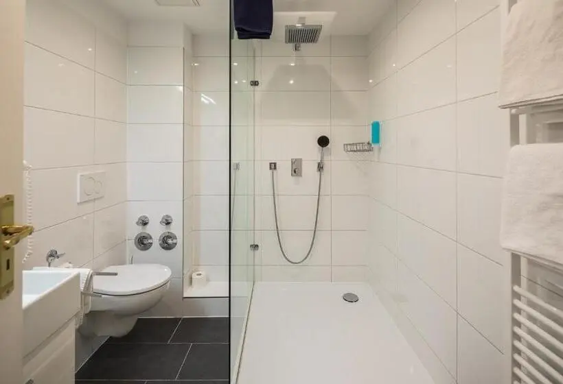Perhesviitti, Strandhotel Kurhaus Juist
