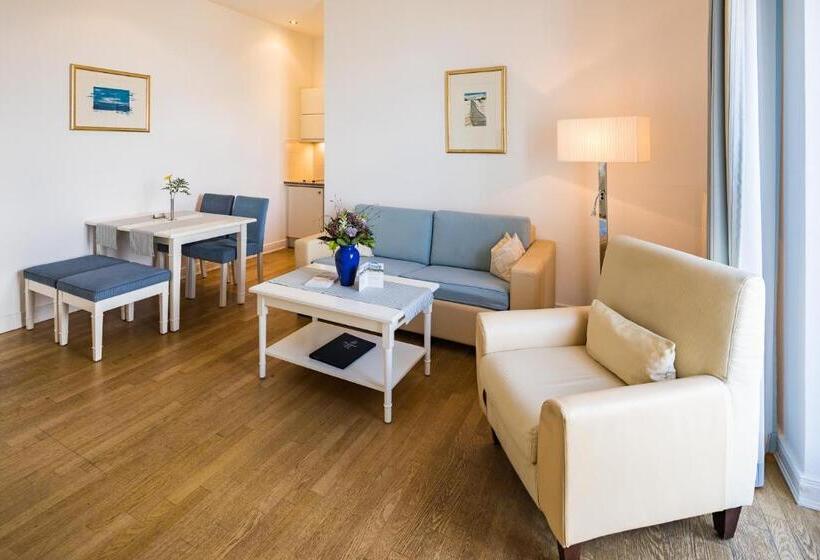 جناح جونيور مطلّ علي البحر, Strandhotel Kurhaus Juist