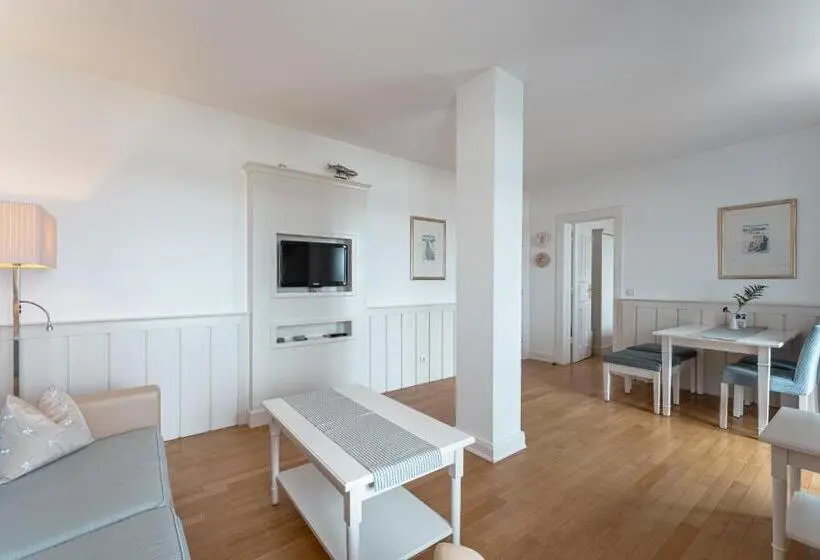 Superior-sviitti Merinäkymä, Strandhotel Kurhaus Juist