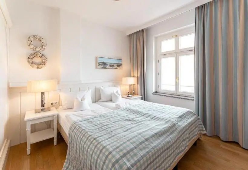 Superior-sviitti Merinäkymä, Strandhotel Kurhaus Juist