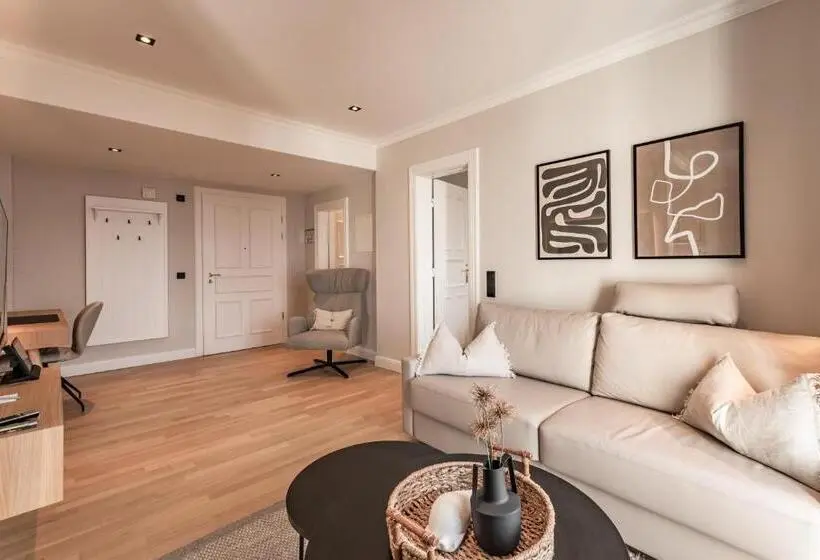Deluxe Suite Sea View, Strandhotel Kurhaus Juist