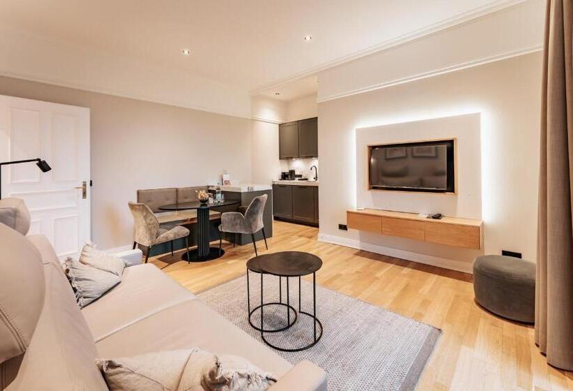 جناح جونيور مطلّ علي البحر, Strandhotel Kurhaus Juist