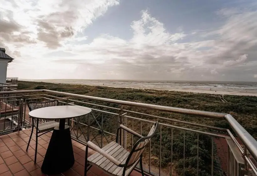 Deluxe Suite Sea View, Strandhotel Kurhaus Juist