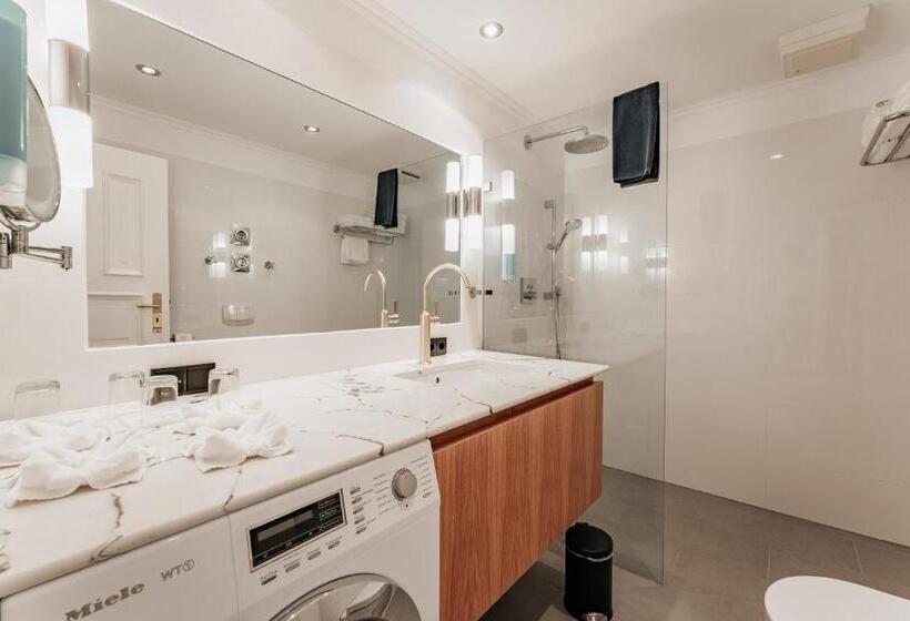 جناح ديلوكس, Strandhotel Kurhaus Juist