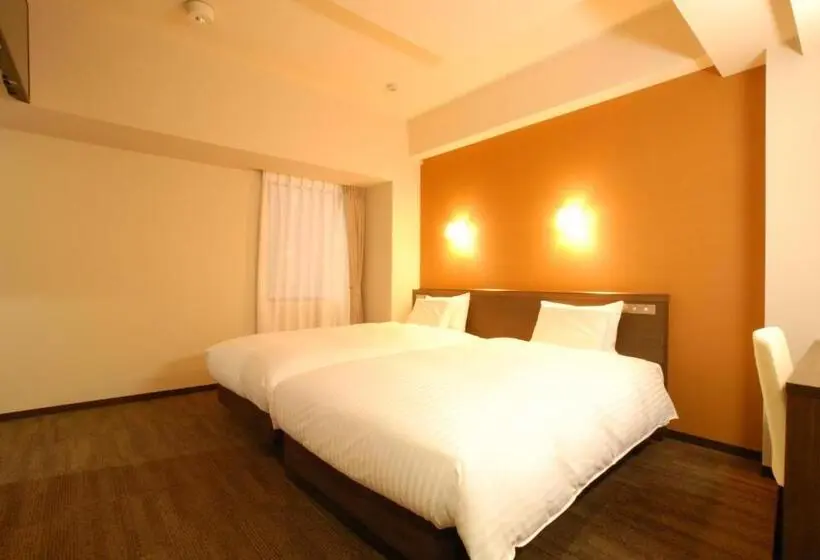Standard-invahuone, Ab Hotel Gifu