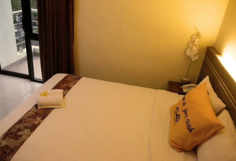 Номер Deluxe, Gapura Residence Airport Semarang By Sinergi