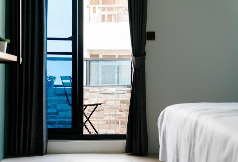 اتاق استاندارد با بالکن, Sunmiao Inn