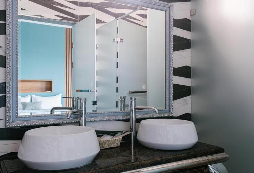 اتاق خانوادگی, Sunmiao Inn