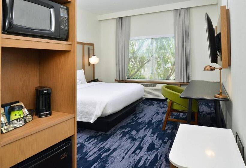 스탠다드 룸 킹사이즈 침대, Fairfield Inn & Suites By Marriott Charlotte University Research Park