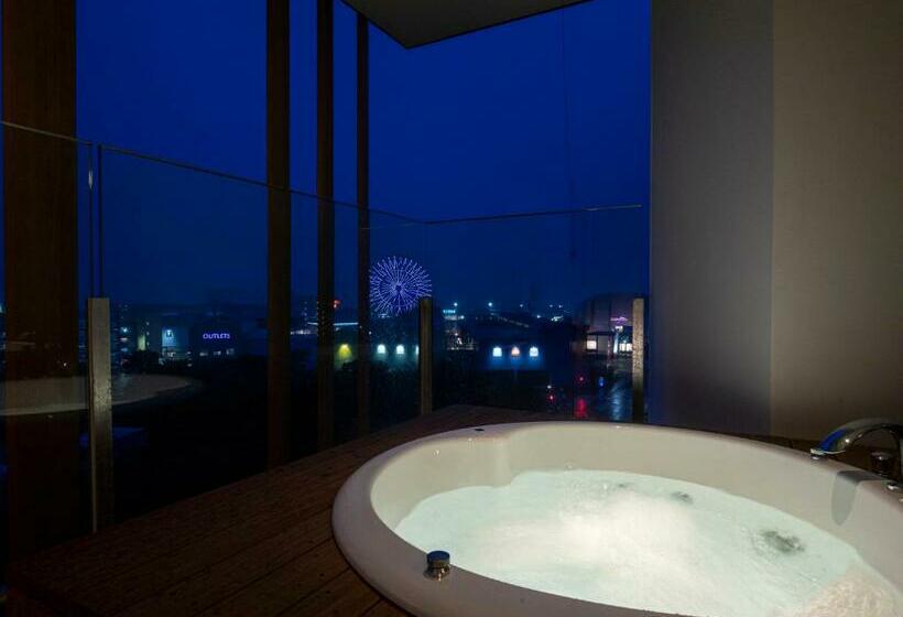 Президентский Люкс, Garden Terrace Fukuoka