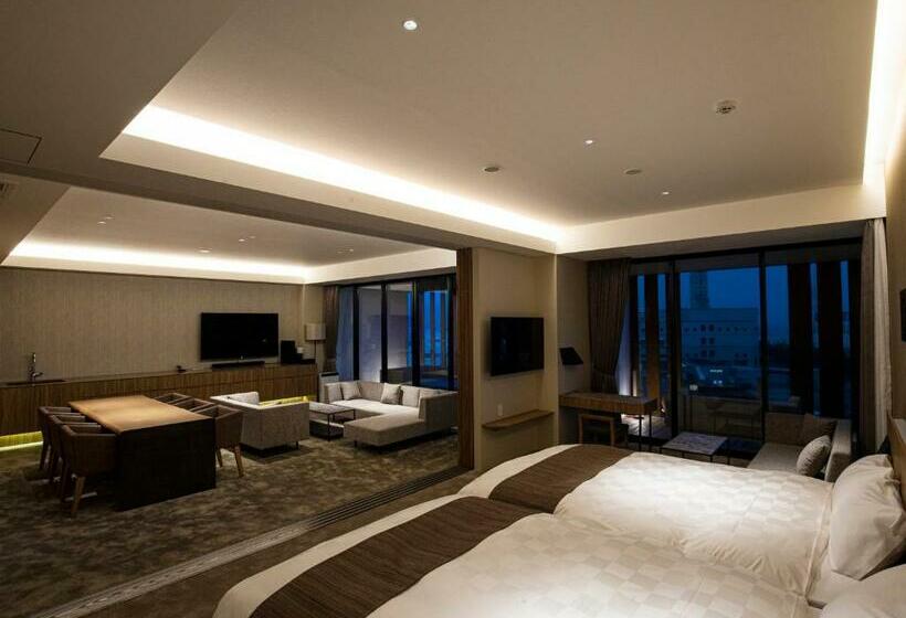 Президентский Люкс, Garden Terrace Fukuoka