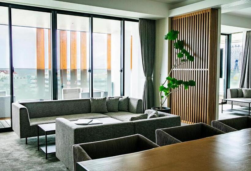 Президентский Люкс, Garden Terrace Fukuoka