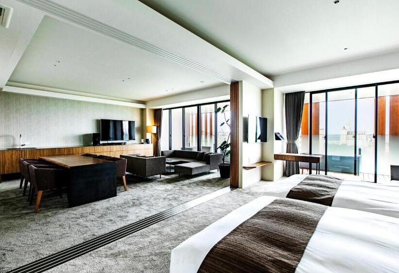 Президентский Люкс, Garden Terrace Fukuoka