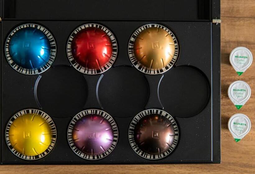 Люкс Вид на Город, Garden Terrace Fukuoka