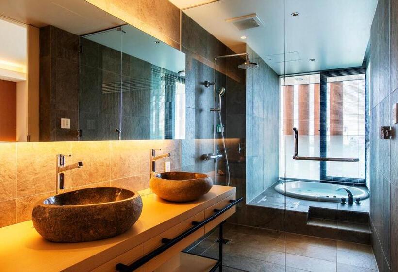 Люкс Вид на Город, Garden Terrace Fukuoka