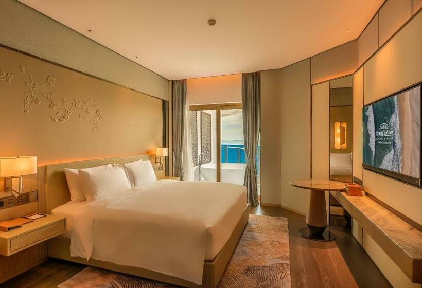 Suite Prezydencki, Howard Johnson By Wyndham Sihanoukville