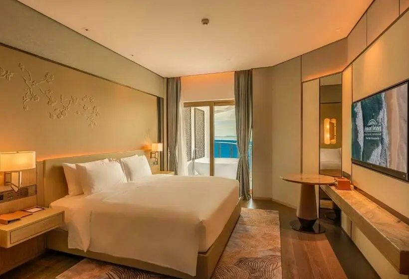 سوئیت پرزیدنت, Howard Johnson By Wyndham Sihanoukville