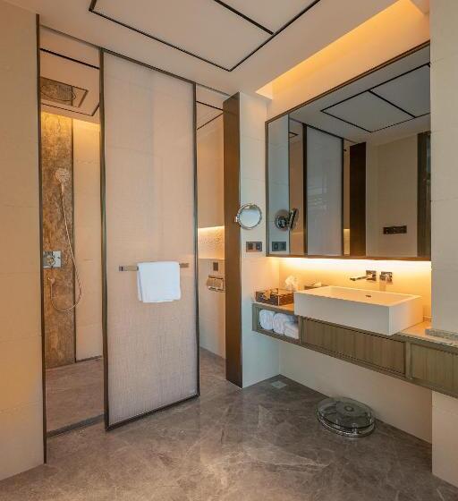 Suite Widok Morze, Howard Johnson By Wyndham Sihanoukville