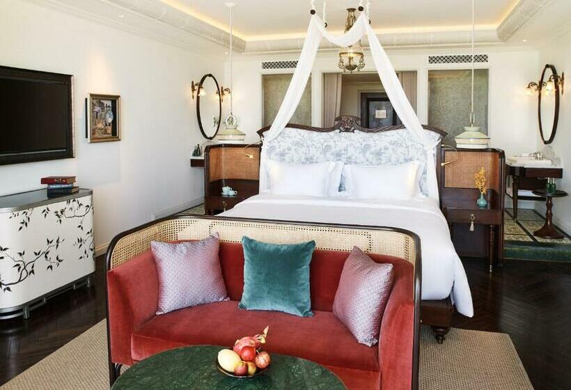 اتاق لوکس با بالکن, Hôtel Perle D Orient Cat Ba Mgallery