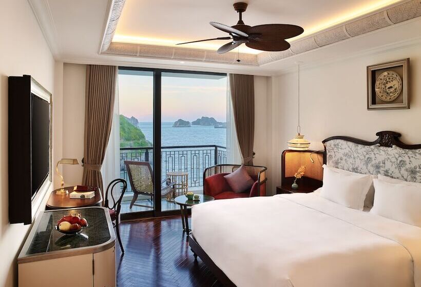 Classic Room Double Bed Sea View, Hôtel Perle D Orient Cat Ba Mgallery