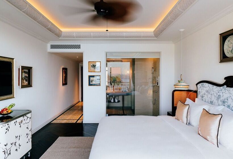 اتاق سوپریور با چشمانداز دریا, Hôtel Perle D Orient Cat Ba Mgallery
