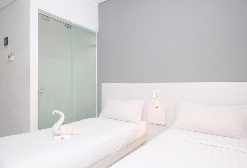 スーペリアールーム, Red Orchid Hotel By Sajiwa