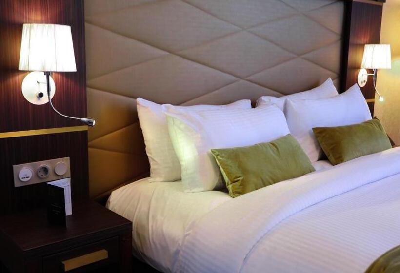 اتاق سوپریور با تخت بزرگ, Rodina Hotel Spa & Conferences