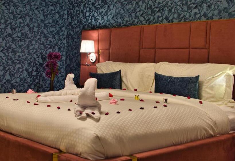 Полулюкс, Rodina Hotel Spa & Conferences