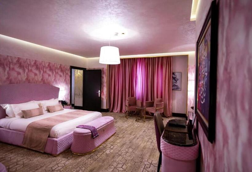 سوییت, Rodina Hotel Spa & Conferences