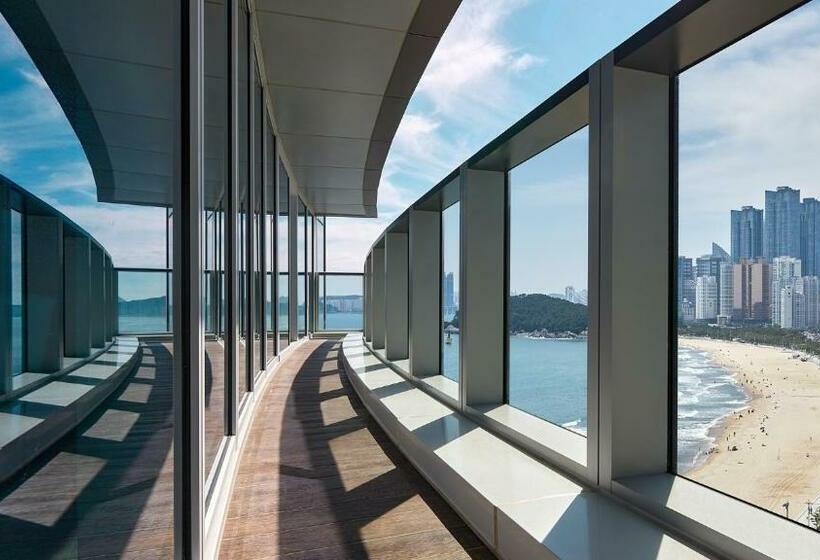 اتاق پرمیوم با چشمانداز دریا, Signiel Busan