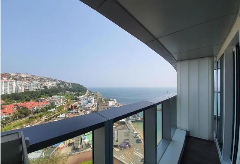 اتاق خانوادگی, Signiel Busan
