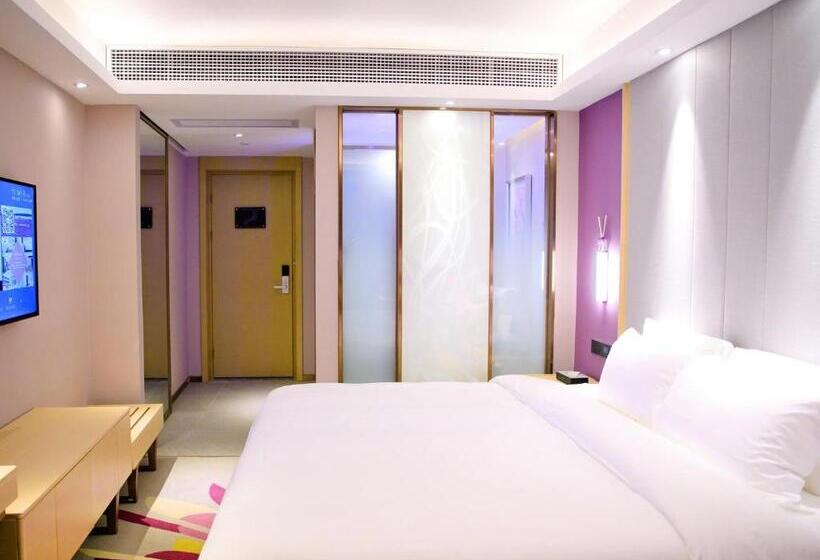 Номер Deluxe Кровать Кинг, Lavande Hotels·shenzhen North Railway Station Longhua Bus Terminal