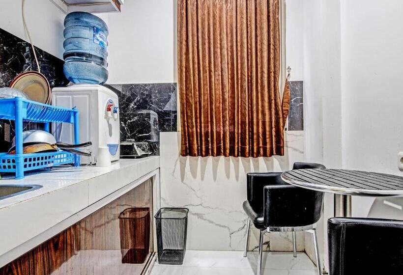 سوییت لوکس, D Helomi Homestay