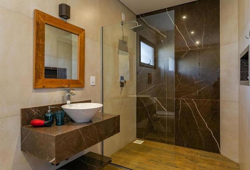 سوییت با چشم‌انداز باغ, Shiva Boutique Hotel   Praia Do Rosa