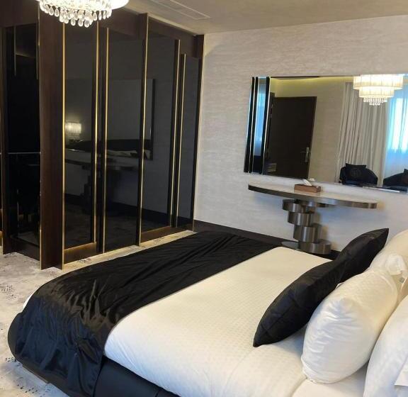 سوییت, Rodina Hotel Spa & Conferences