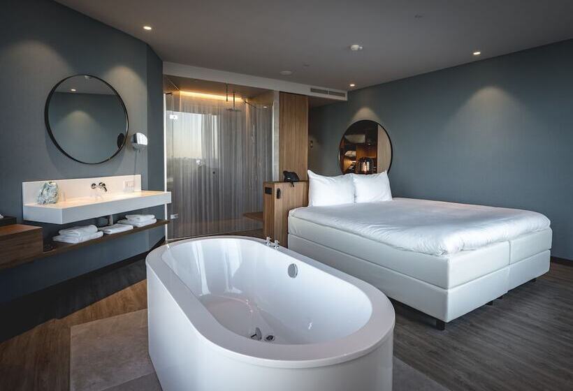 주니어 스위트, Van Der Valk Hotel Amsterdam Zuidas  Rai