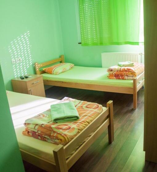 اتاق استاندارد, Meridiana